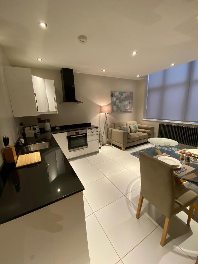 Mansio Suites Basinghall Лидс Экстерьер фото