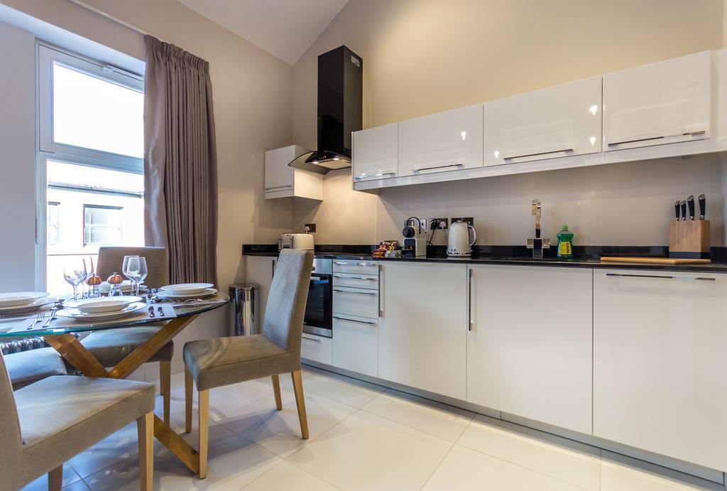 Mansio Suites Basinghall Лидс Экстерьер фото